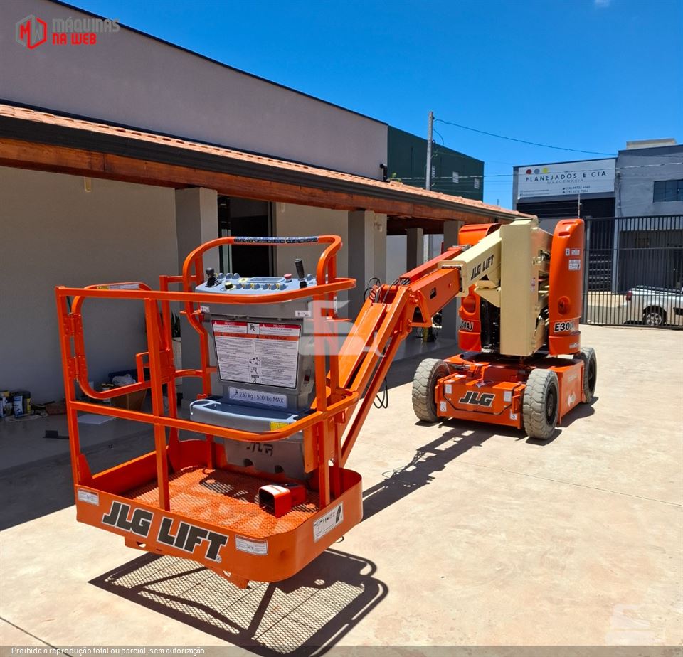 img-239137-plataforma-aerea-elevatoria-jlg-e300-aj-2011-leme-sp-f0372e9e.jpg